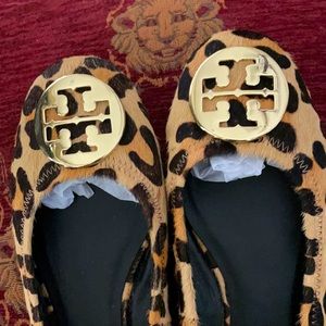 GORGEOUS TORY BURCH CHEETAH HAIR BALLET FLATS 9M💋